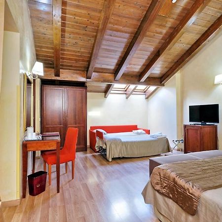 Hotel Camelia Roma Esterno foto