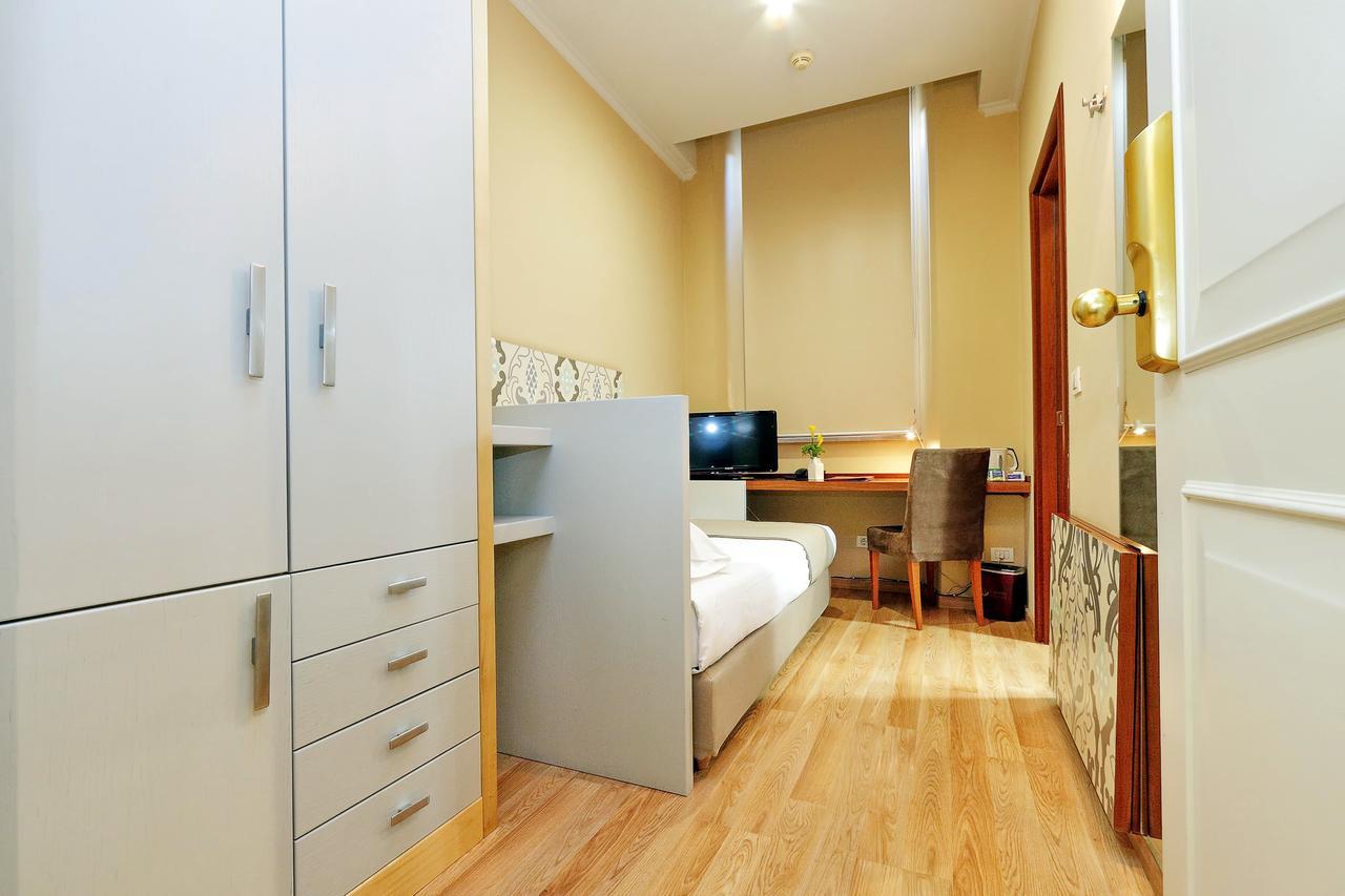 Hotel Camelia Roma Esterno foto
